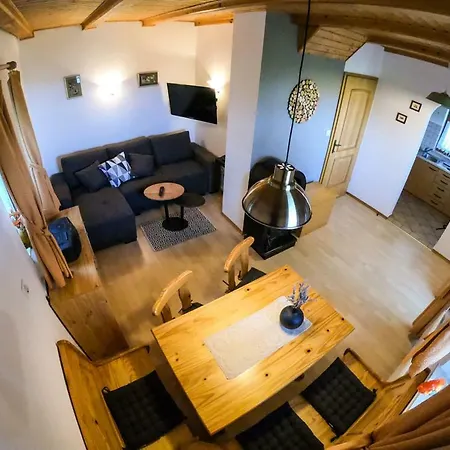 Apartman Hisa Med Brezami *
